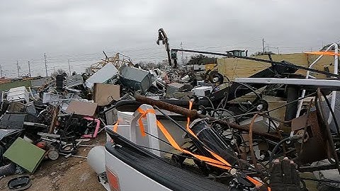 Unloading at the Yard #scraplife #scraper #scrappersam #scrapyard