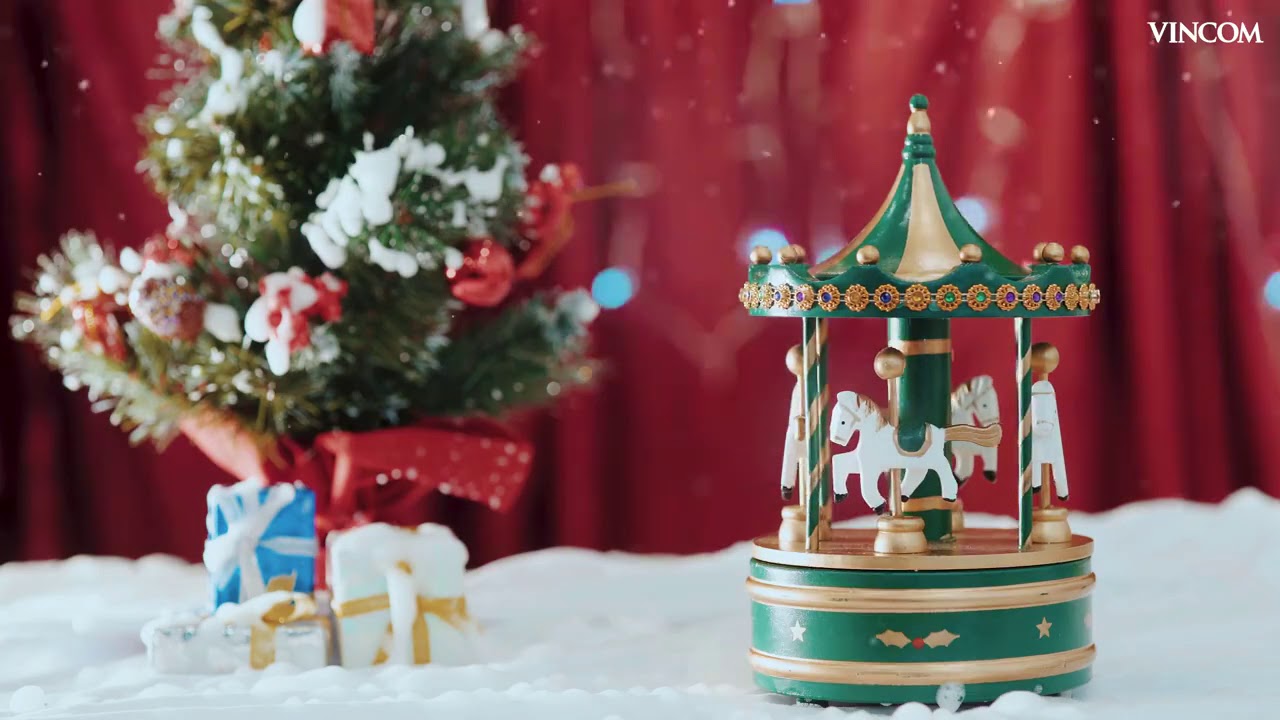 Vincom Merry Christmas Music Box La Vie En Rose Youtube