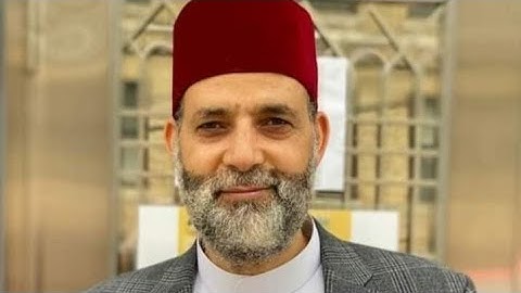 تلاوه خاشعه للشيخ حسن صالح (الله نزل أحسن الحديث كتابا متشابها مثاني )