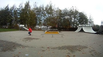 GoPro HD - Trottinette - Benoit Cappeliez - Board slide to Tail whip out