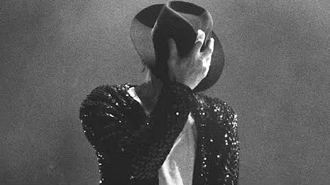 Michael jackson impersonator Billie Jean by Ronnie...