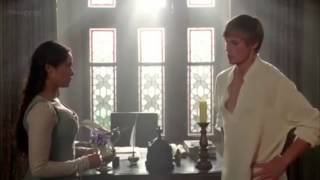 Gwen + Arthur kisses S1-S4 Gwen + Arthur kisses S1-S4