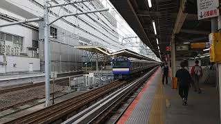 横須賀線横浜駅発車シーンE235系1000番台