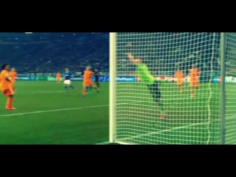 Klaas Jan Huntelaar Amazing Volley Goal ~ Schalke vs Real Madrid [1 : 6]  Champions League (Full HD)