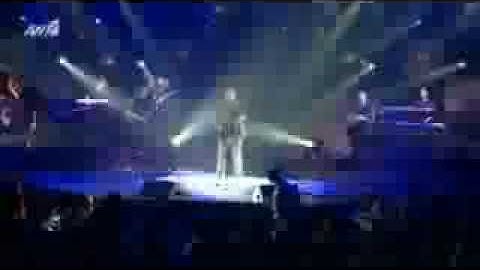 O Αντώνης Ρέμος στο "Thalassa People Stage"