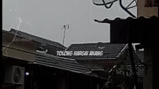 STORY WA LIRIK LAGU 30 DETIK TERBARU QUOTES 30 DETIK - JUJUR SO SANTAI SAYANG - BLACK SHADOW