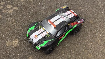 Ansmann Short Course Car: Up and down speed run.