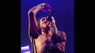 GodEatGod - Marilyn Manson [Lyrics, Video w/ pic.]
