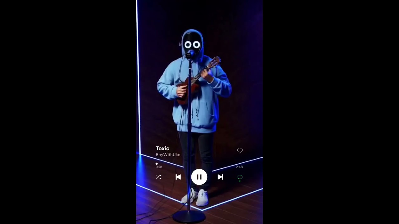 Toxic BoyWithUke
