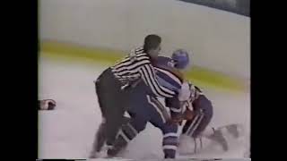 Marty McSorley vs Dale Henry