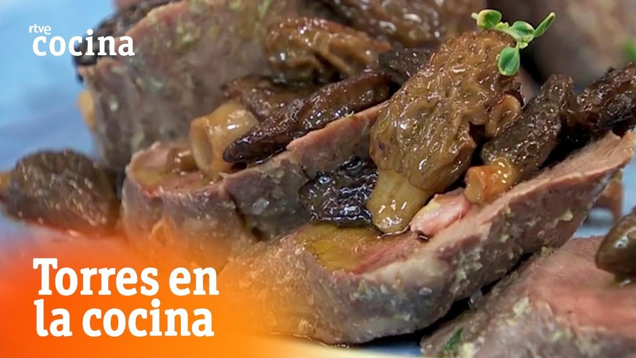 Cómo hacer Solomillo ibérico a la sal - Torres en la Cocina | RTVE Cocina