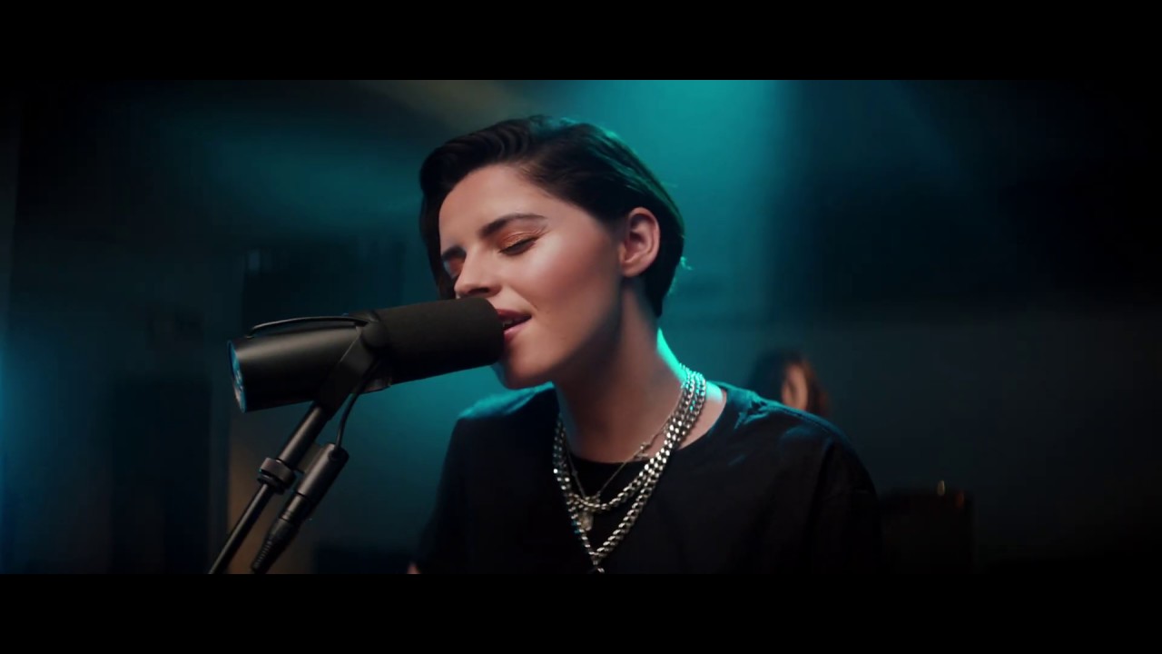 Watch Sarah Proctor - Lay Down (Live Session) on YouTube