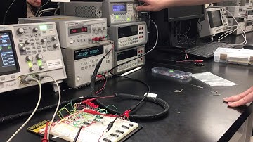 Flash ADC Operation (Electrical Engineering Lab Experiment)