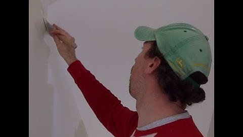 How To Paint Straight Lines Against A Ceiling Without Tape