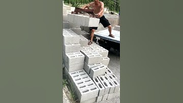 concrete block clamping machine load cement hollow blocks into truck, every factory need it