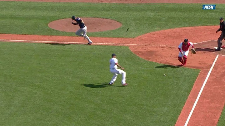 MIN@BOS: Leon fields slow roller, throws for the out
