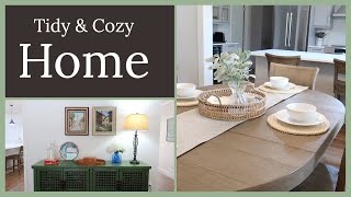 TIDY HABITS FOR A COZY HOME | CLEAN, ORGANIZE & DECORATE WITH ME + SKUNK ENCOUNTER!🦨