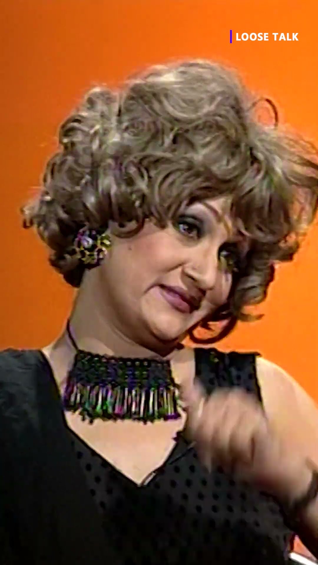Angrezi Film... #loosetalk  #bushraansari  #shorts