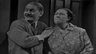 The Larkins - Home Win - Starring Peggy Mount &amp; David Kossoff S3 Ep1