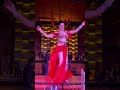Capture de la vidéo Hot Red Beauty ❤️ Belly Dance Coustume With Bollywood Songs Zalima Coco Cola Pila De