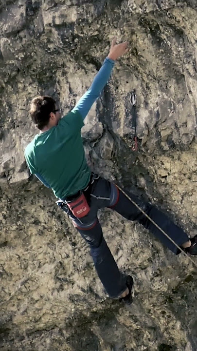 A Young Will Bosi Sending Raindshadow  (9a)