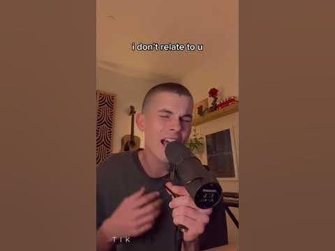 you call me again drünk in your Benz under the influence 🎵🤩 Billie