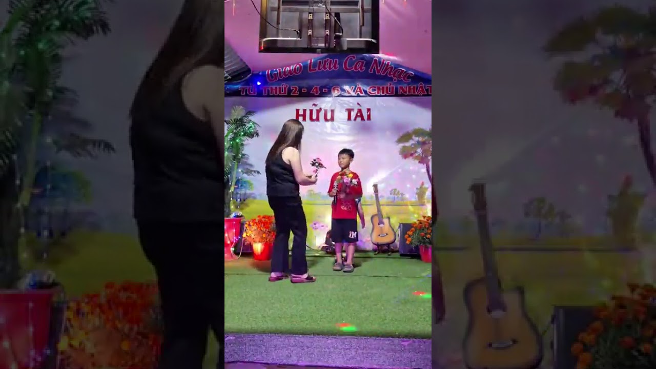 Sân khấu giao lưu ca nhạc Hữu Tài 29 tết  2026