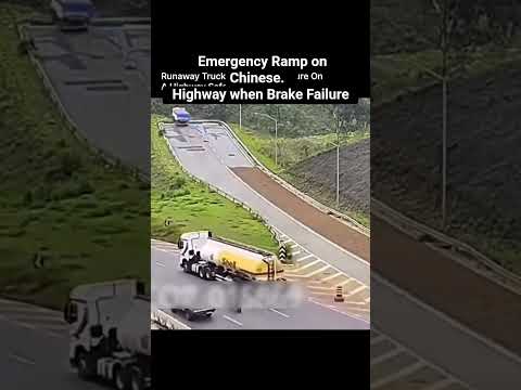 Emergency Ramp on Chinese Highway when Brake Failure