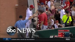 Joey Votto Confronts Fan, Then Apologizes