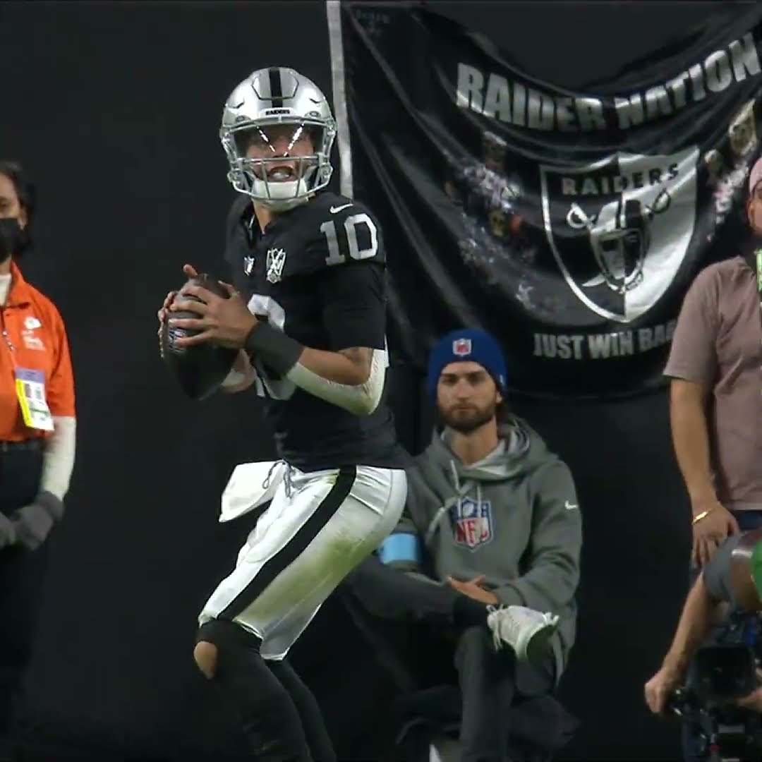 Justin Simmons intercepts the Desmond Ridder pass vs. Las Vegas Raiders