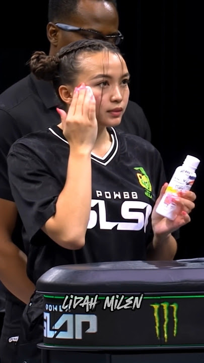 That slap was so hard it ruined the makeup 💄🔥
