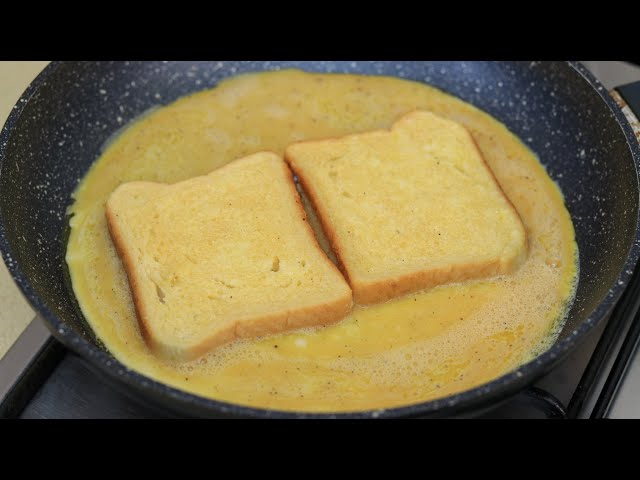 French Toast Omelette Sandwich | Egg Sandwich Hack | Egg Toast Recipe class=