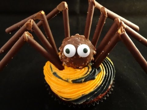 Decorating Cupcakes with yoyomax12 #122:  Halloween Spider