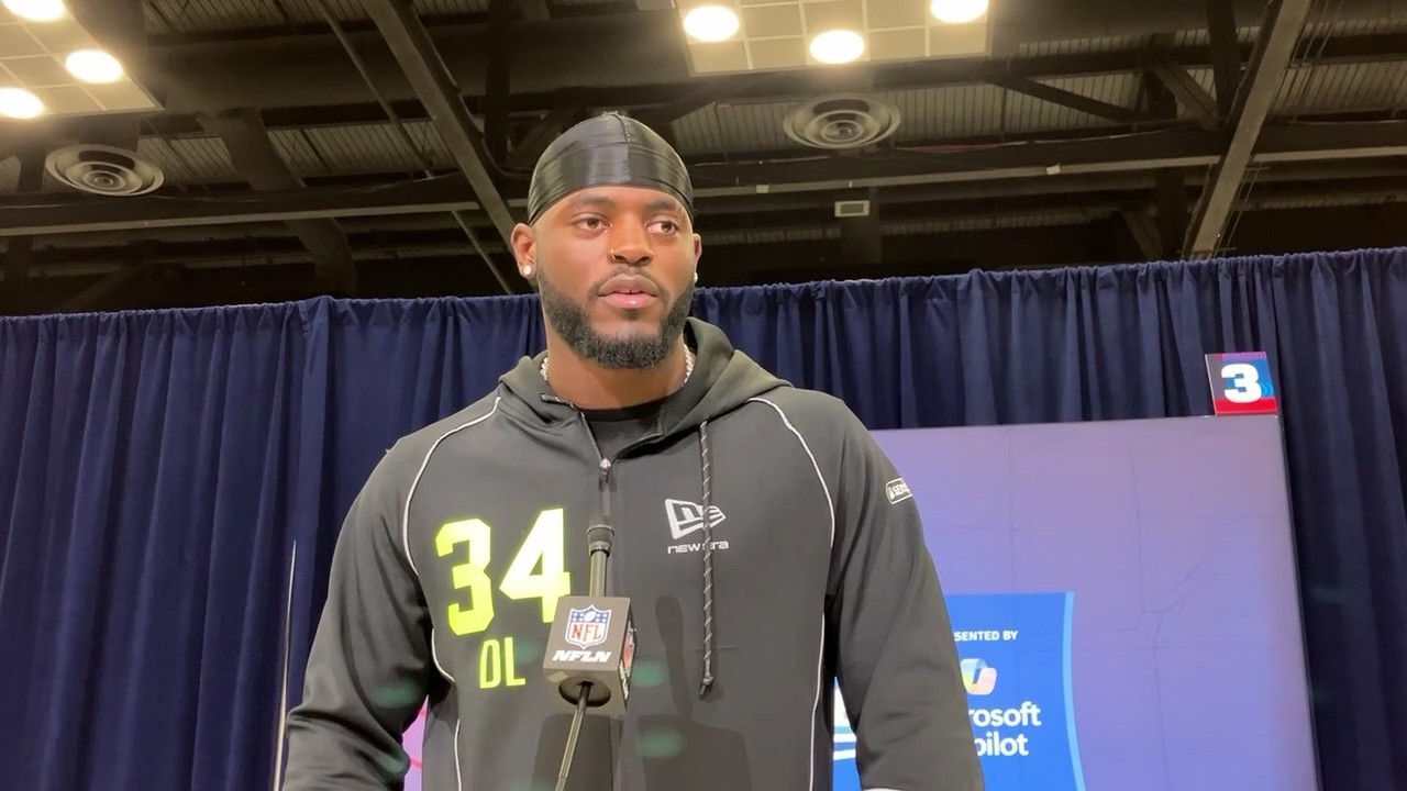 Former Auburn edge rusher Keyron Crawford on what separates him in this years draft class.