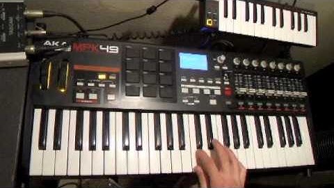 Making a  s!ck RnB beat in Reason 5 w/ MPK49 & LPK25