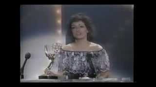 Famous ROBIN STRASSER 1982 BEST ACTRESS EMMY Net Worth