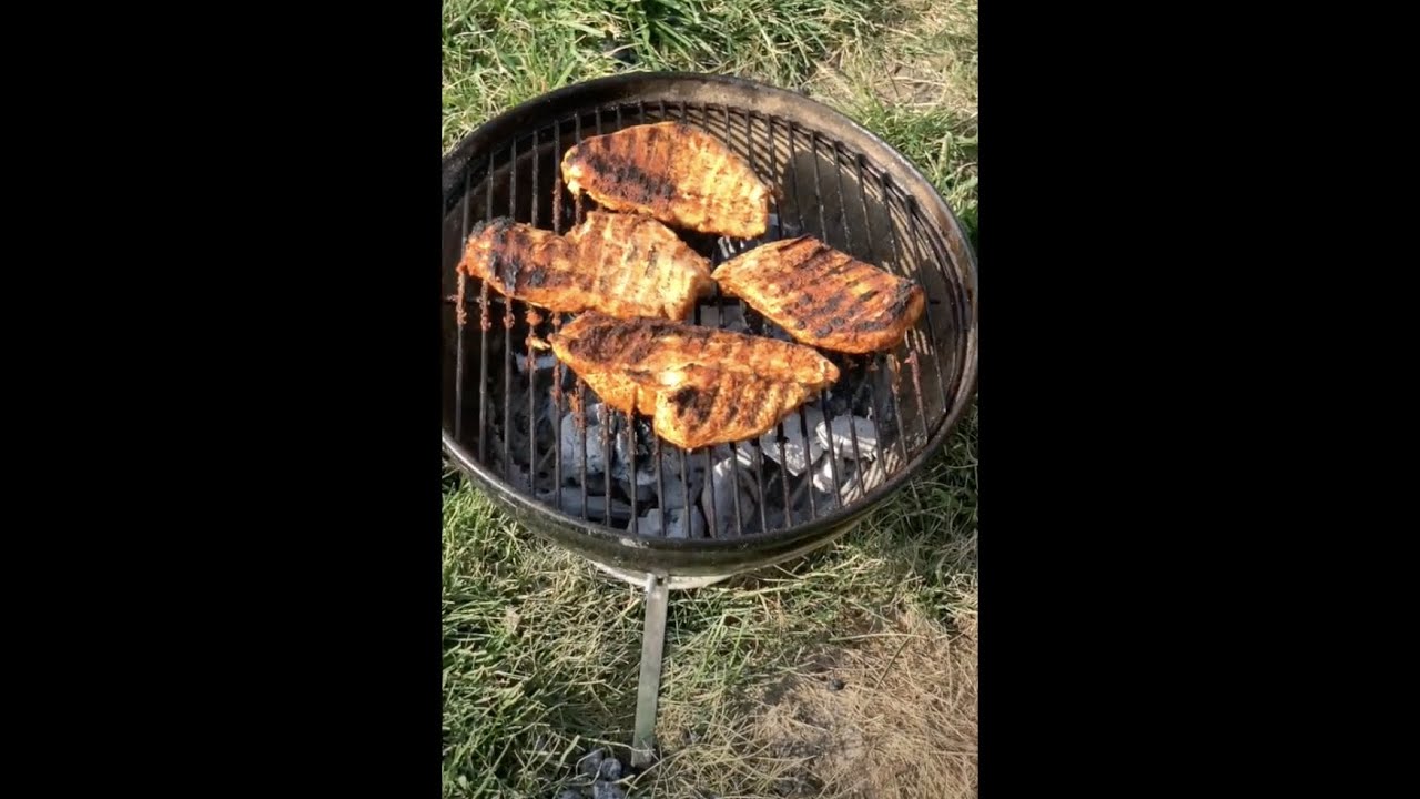 Weber Smokey Joe Buffalo Chicken BREASTS - YouTube