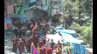 Download Lagu Tibetan Exiles Teach Young About Suicide Protest Amid Mourning MP3