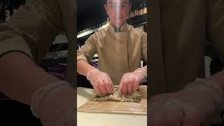 How to wrap a teriyaki chicken roll. #chicken #sushi #food #japanesefood