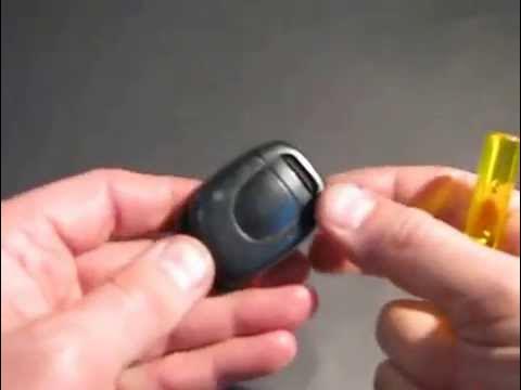 Как разобрать ключ рено каптур Schlüssel Renault Twingo öffnen Batterie wechseln (Renault Clio) - YouTube