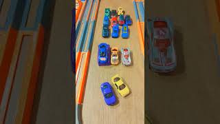 Mattel Hot Wheels 1:64 X-V Racers  On MIA 3D Printed Small Oval Track