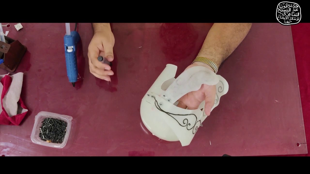 صنايعي مسرح - الحلقه الاولي - خوذه الجندي الروماني