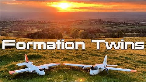 Mini Crosswind Chasing the AlbaBird - Formation FPV