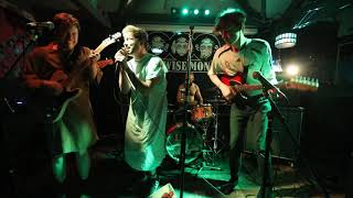 BAG OF CANS - NOT ABOUT SWANS (Live at Three Wise Monkeys, Colchester)