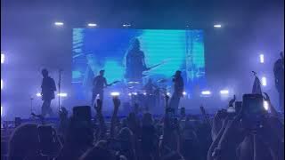 Chase Atlantic - HEAVEN AND BACK (Live at Tivolivredenburg NL)