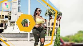 Aylen Davis Curvy Model Biography, Networth, New Fashion Looks 2022