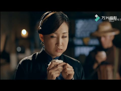 Movie clip7:Girl fainted and rolled her eyes.