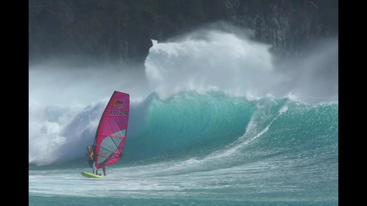 Robby Naish surfing