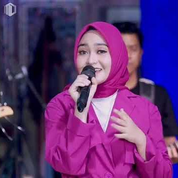 Story w.a dangdut(Jangan tinggalkan aku)tiada cinta yang seindah kamu/Nazia marwiana//Ternaru2021