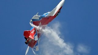 Crazy and amazing - the awesome mig-29 ovt with vector thrust. want to
fly a mig-29? http://tinyurl.com/fly-mig-29